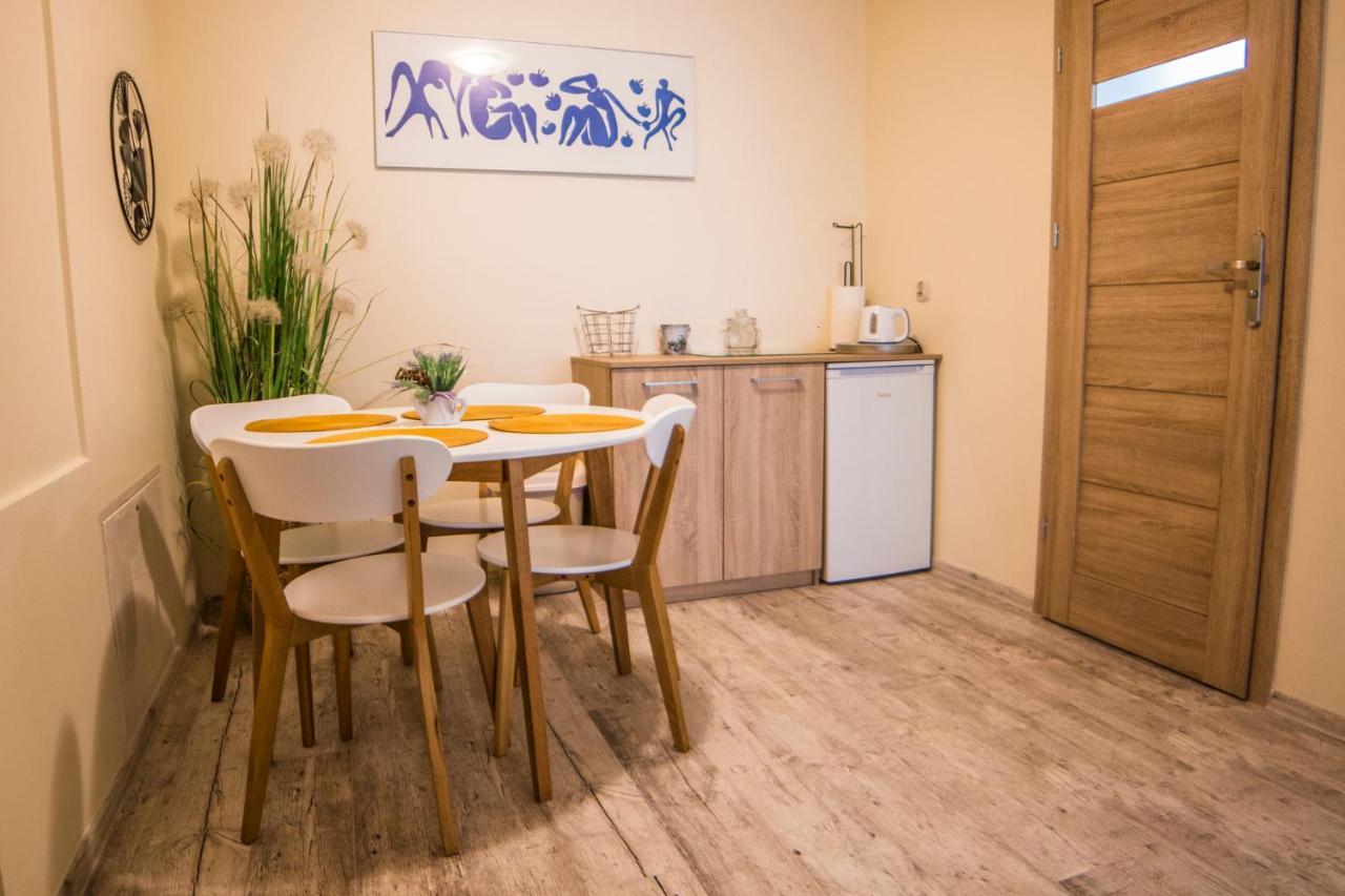 Noclegi Fregata - Pokoje Goscinne W Solinie 661-459-339 Solina  Eksteriør billede